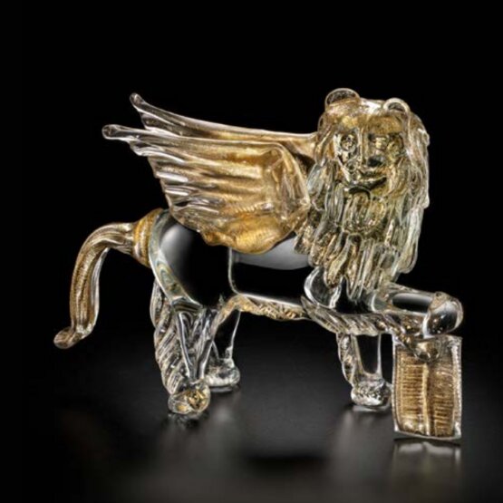 Winged lion, Winged lion in crystal and gold