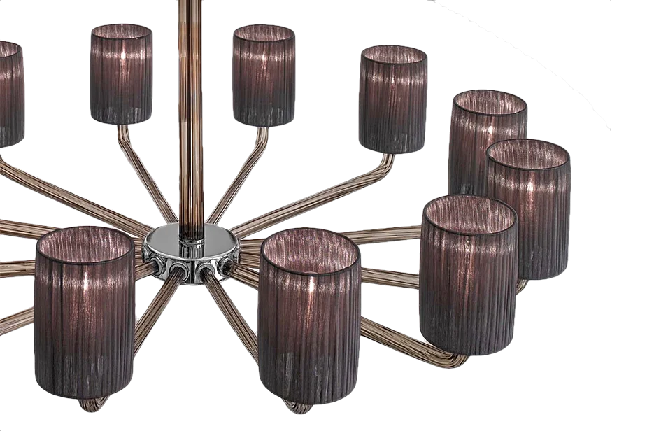 Kronleuchter mit Lampenschirmen