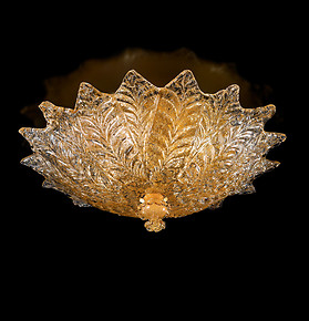 Ceiling lamp with amber graniglia