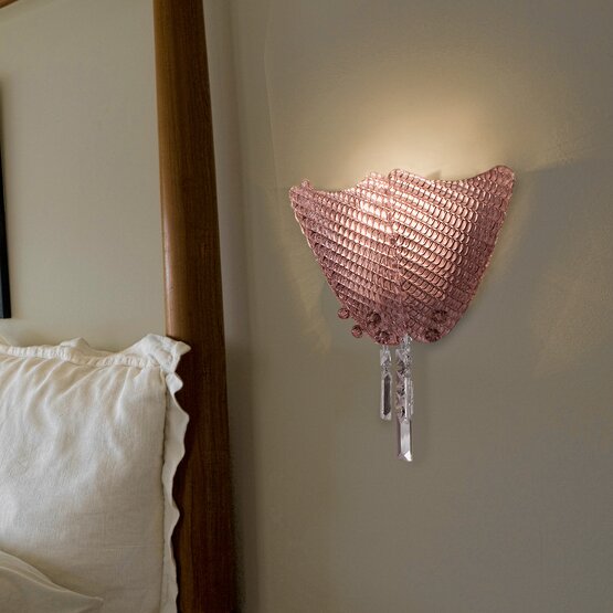 Manin Wall light, Amethyst wall light mesh working