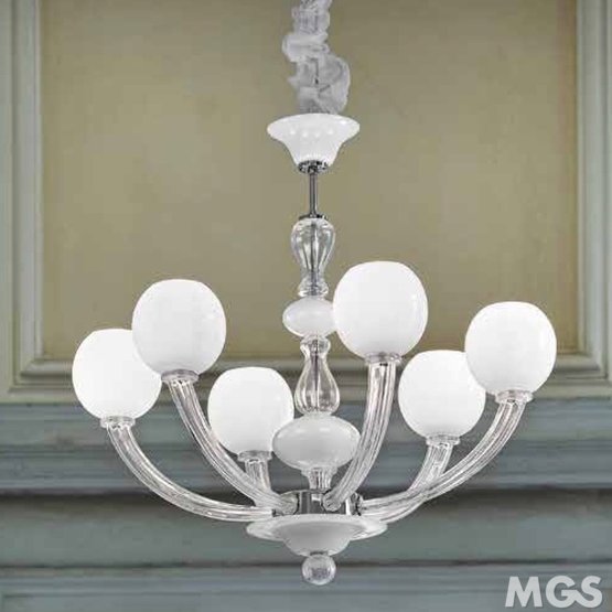 Gritti Chandelier, White and Crystal Gritti chandelier