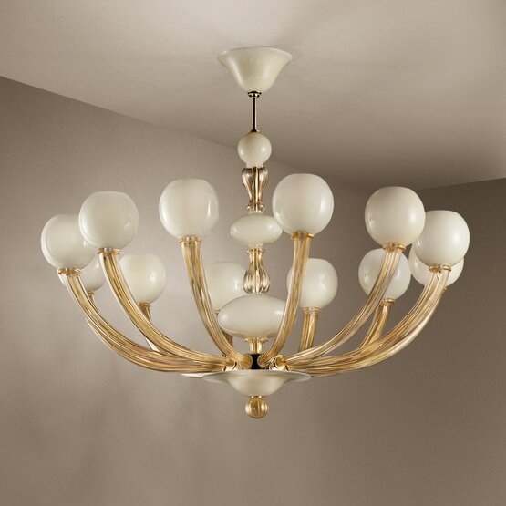 Gritti Chandelier, White and Blue Gritti chandelier