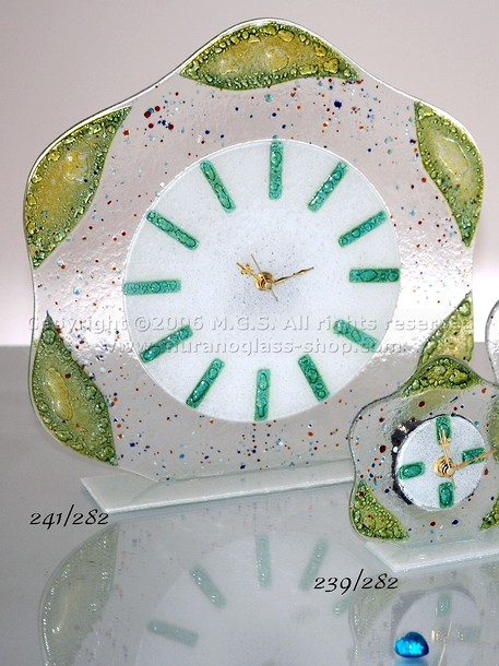 Flower watch, Glass watch - flower type